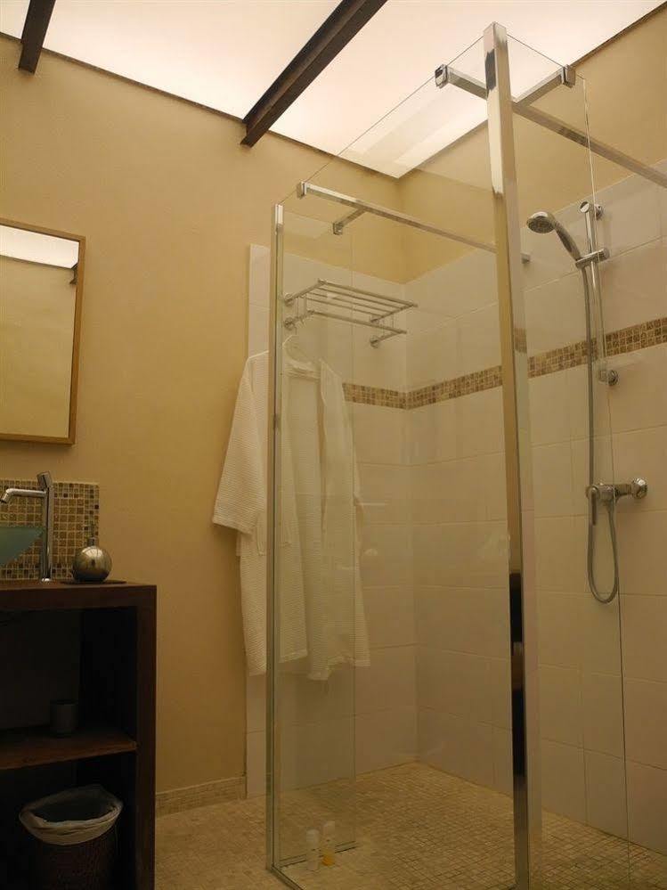 La Suite Du Jeune Homme Montpellier Bagian luar foto
